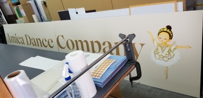 Amica Dance Company様　壁面看板